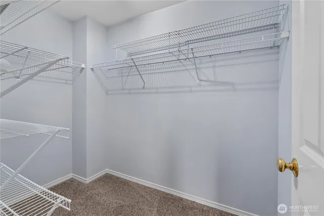 $499,999 | 22029 39th Place South, Kent, WA 98032