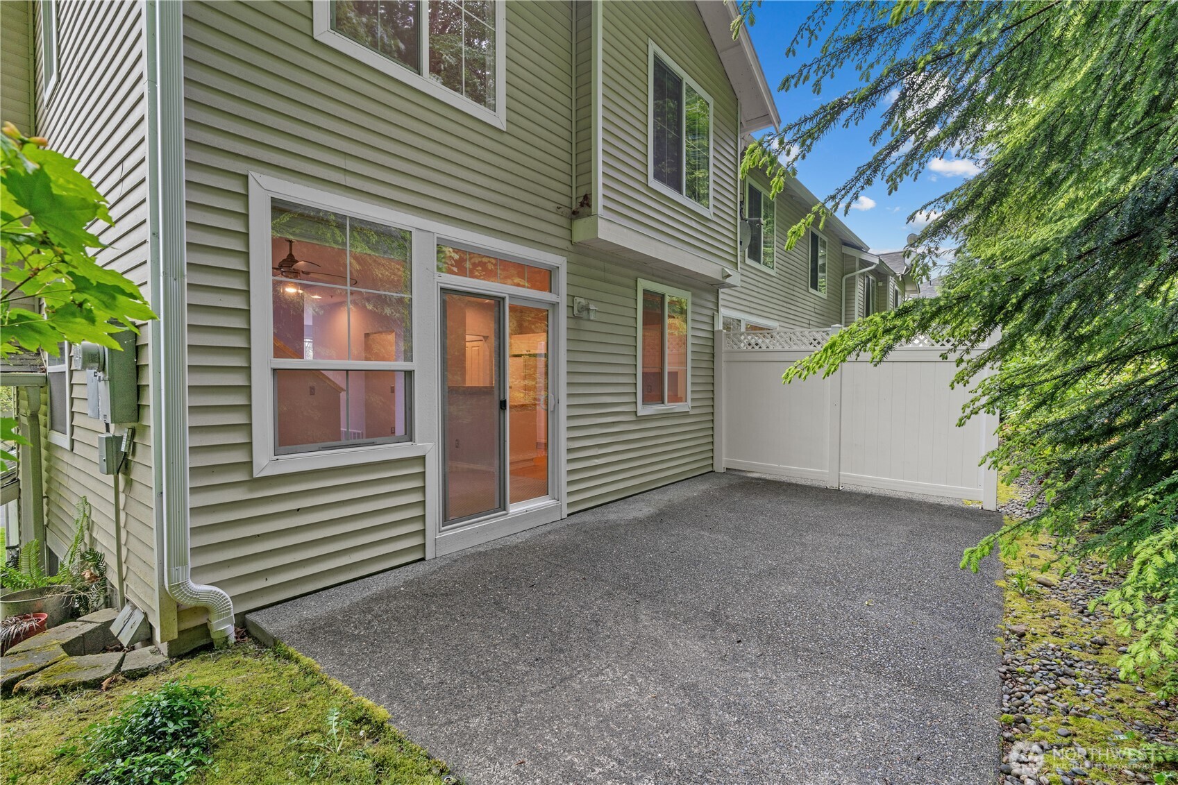 22029 39th Place South Kent, WA 98032 - Photo 19 of 26