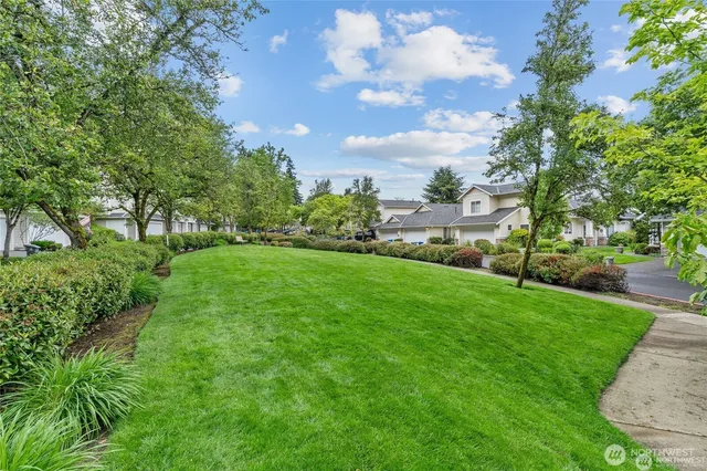 $499,999 | 22029 39th Place South, Kent, WA 98032