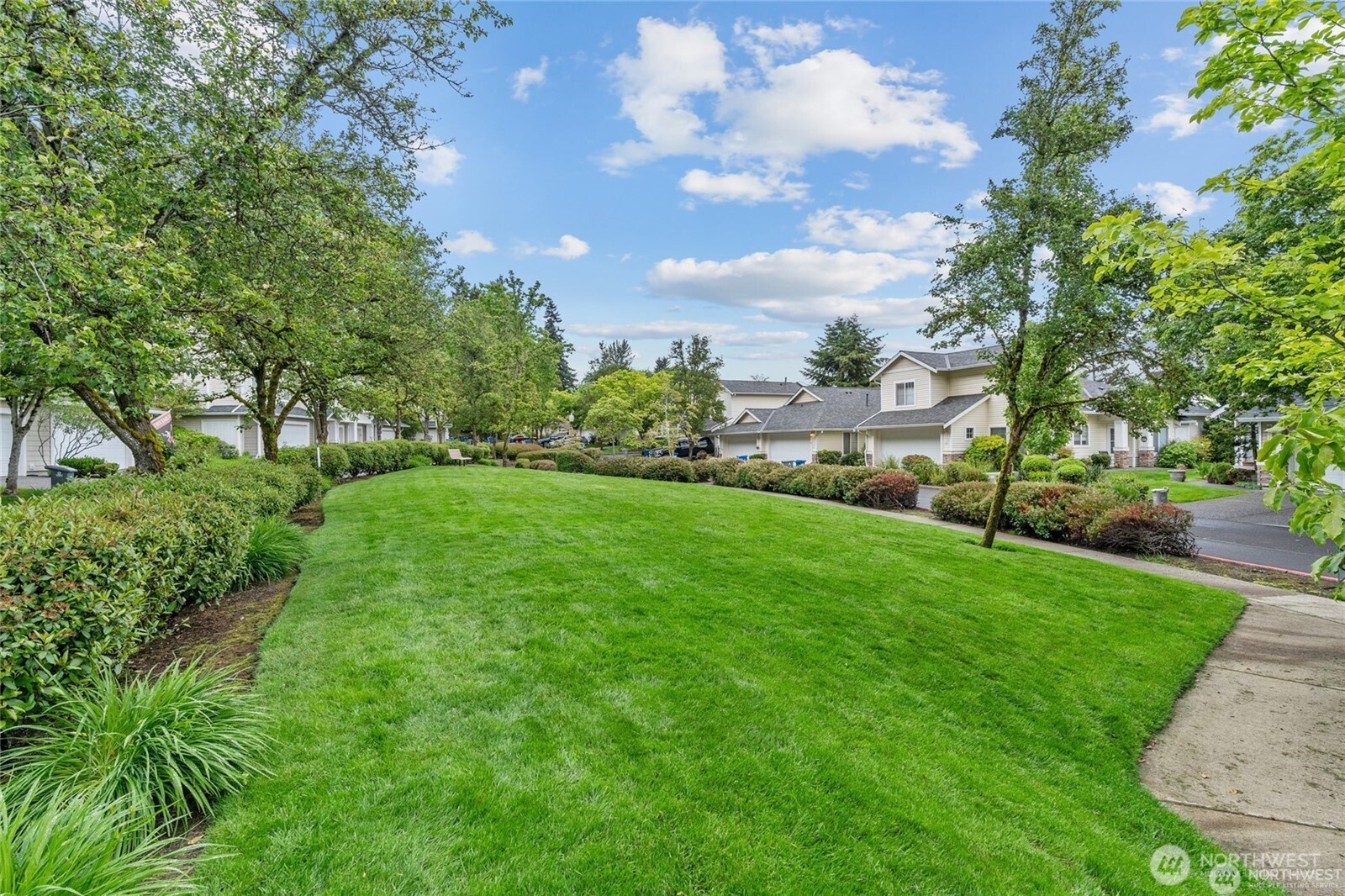 22029 39th Place South Kent, WA 98032 - Photo 23 of 26