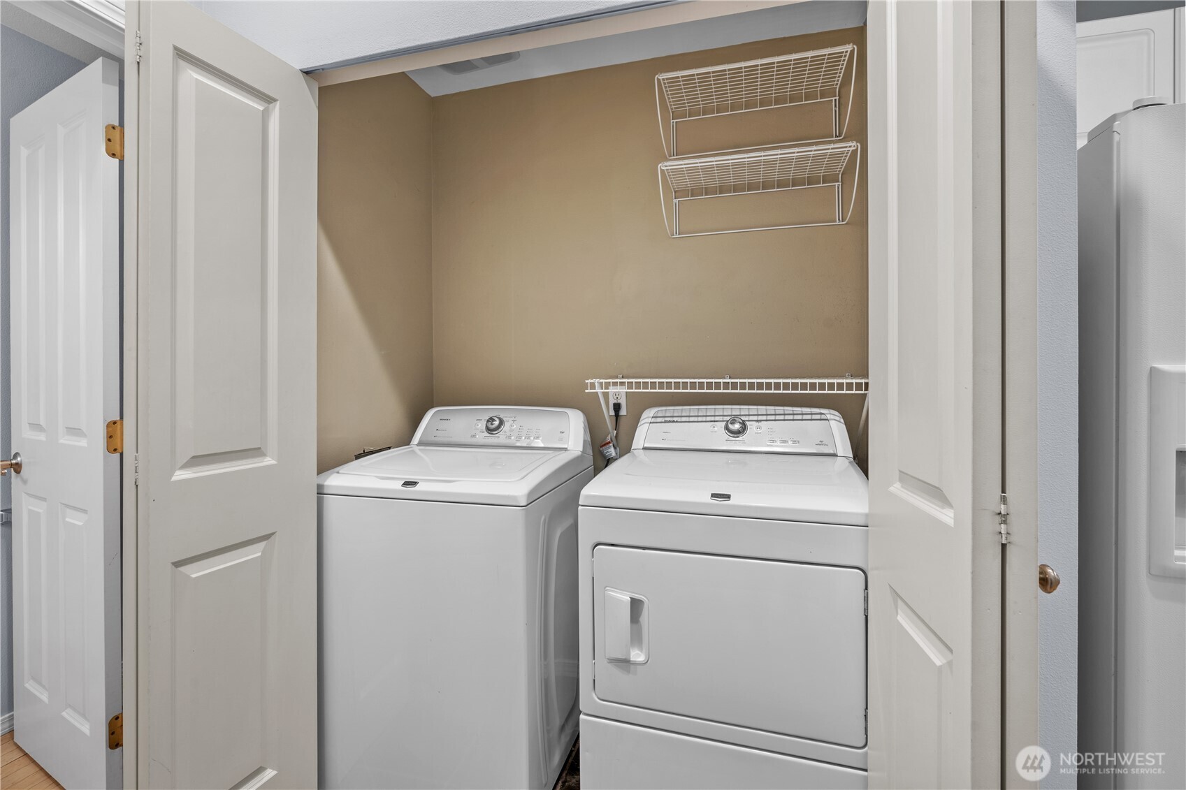 22029 39th Place South Kent, WA 98032 - Photo 10 of 26