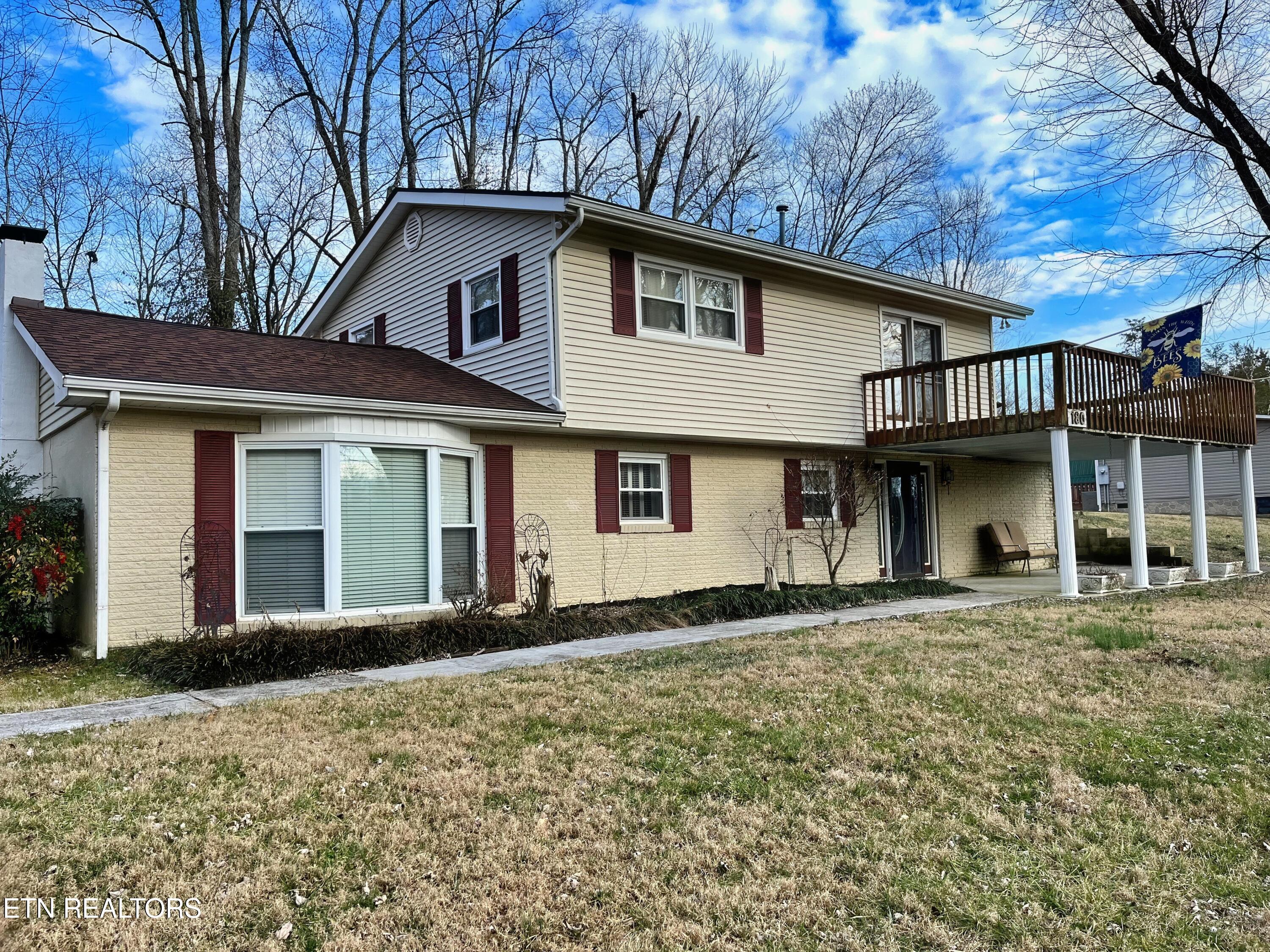 180 Cedar Lane Jacksboro, TN 37757 - Photo 1 of 48 180 CEDAR LANE FRONT