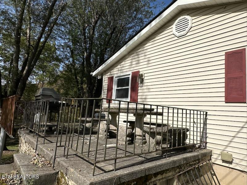 180 Cedar Lane Jacksboro, TN 37757 - Photo 6 of 48 IMG954142