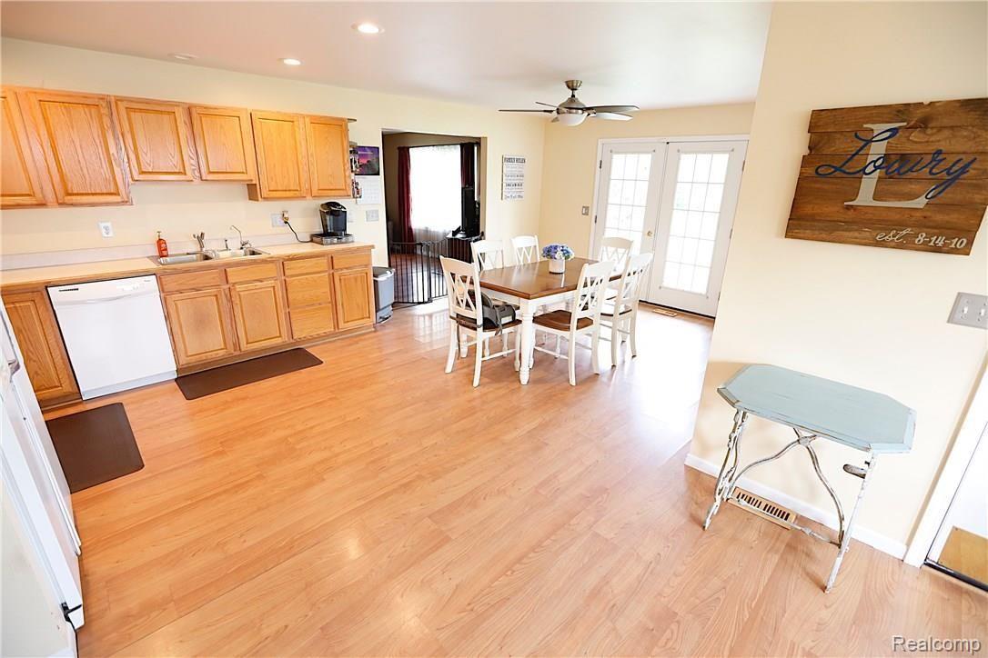 1279 Hemingway Road Lake Orion, MI 48360 - Photo 11 of 42 _I0A9995.jpg