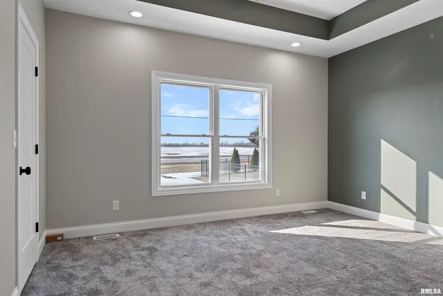 $385,000 | 3801 Sugar Loaf Drive, Springfield, IL 62711