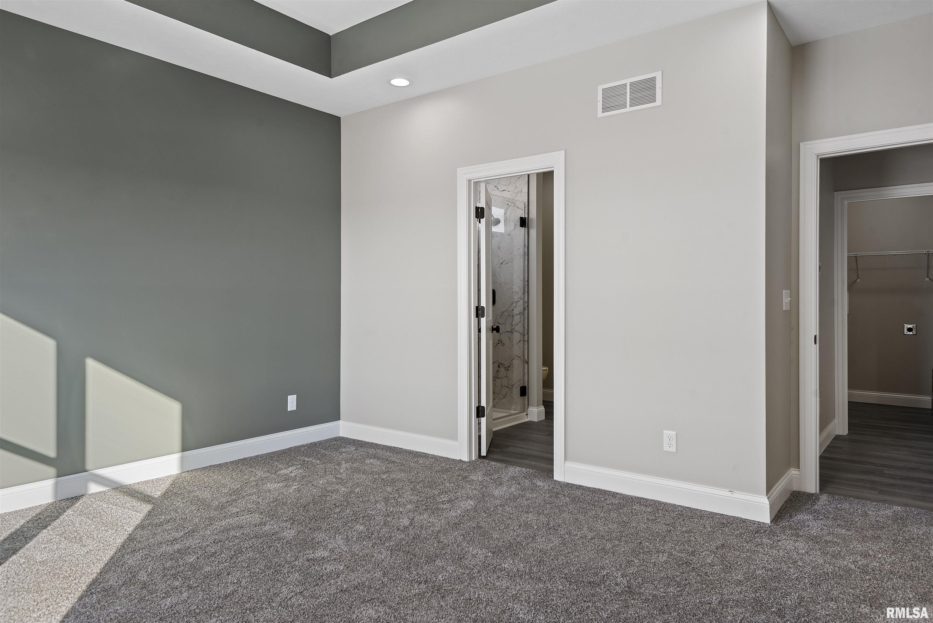 3801 Sugar Loaf Drive Springfield, IL 62711 - Photo 14 of 32