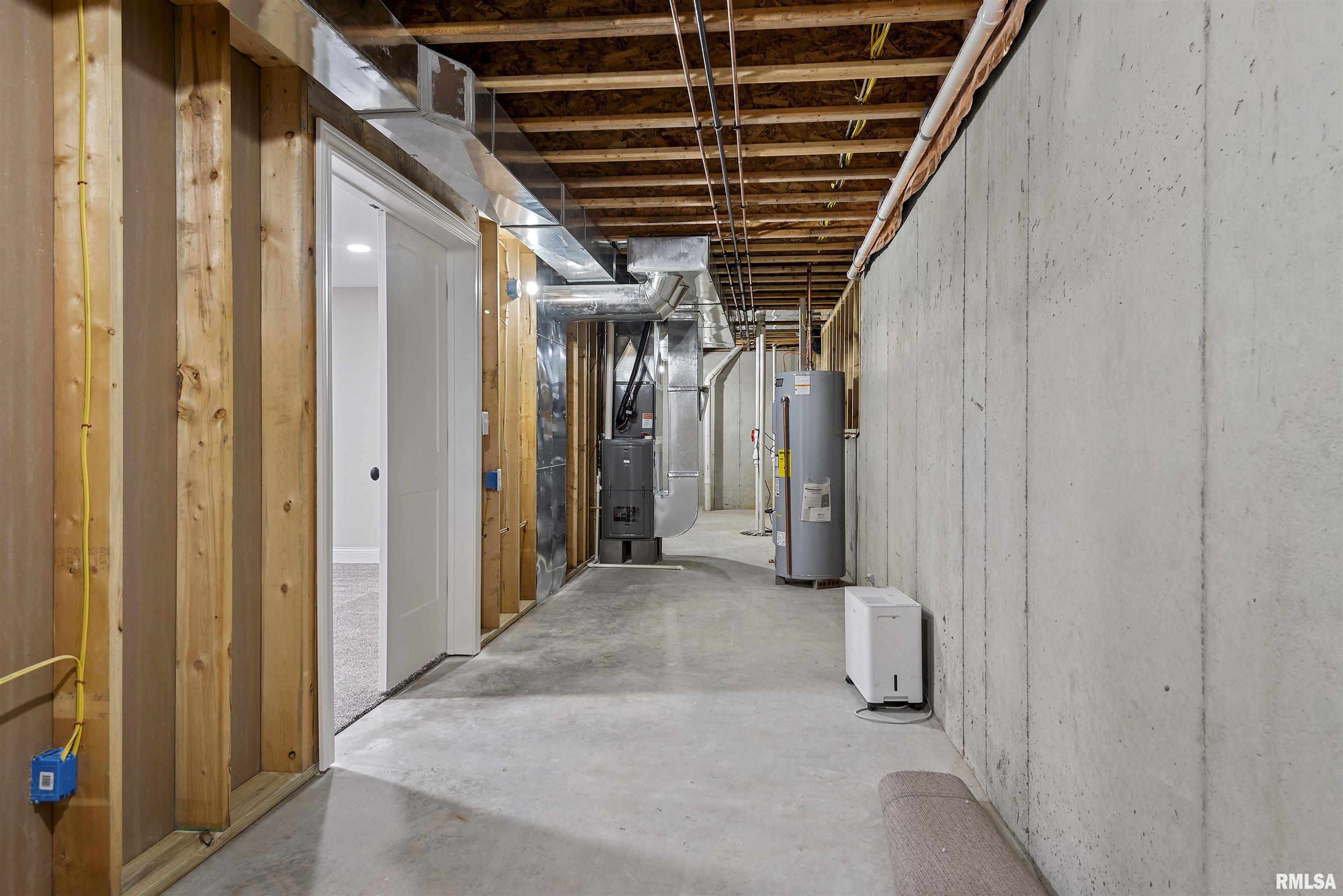 3801 Sugar Loaf Drive Springfield, IL 62711 - Photo 32 of 32