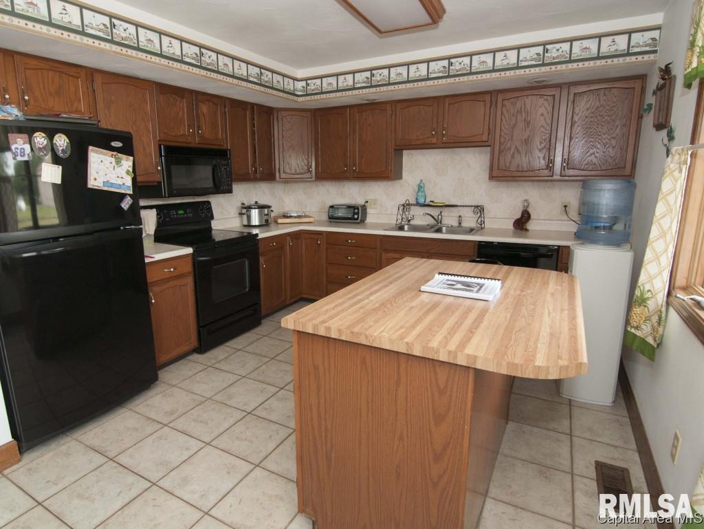 5814 Curran Road New Berlin, IL 62670 - Photo 6 of 18
