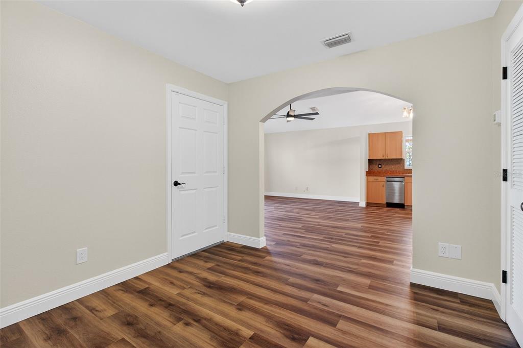 2174 19th Avenue Southwest Largo, FL 33774 - Photo 13 of 31