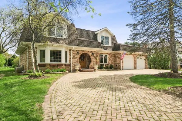 $799,000 | 803 Waltz Court, Prospect Heights, IL 60070