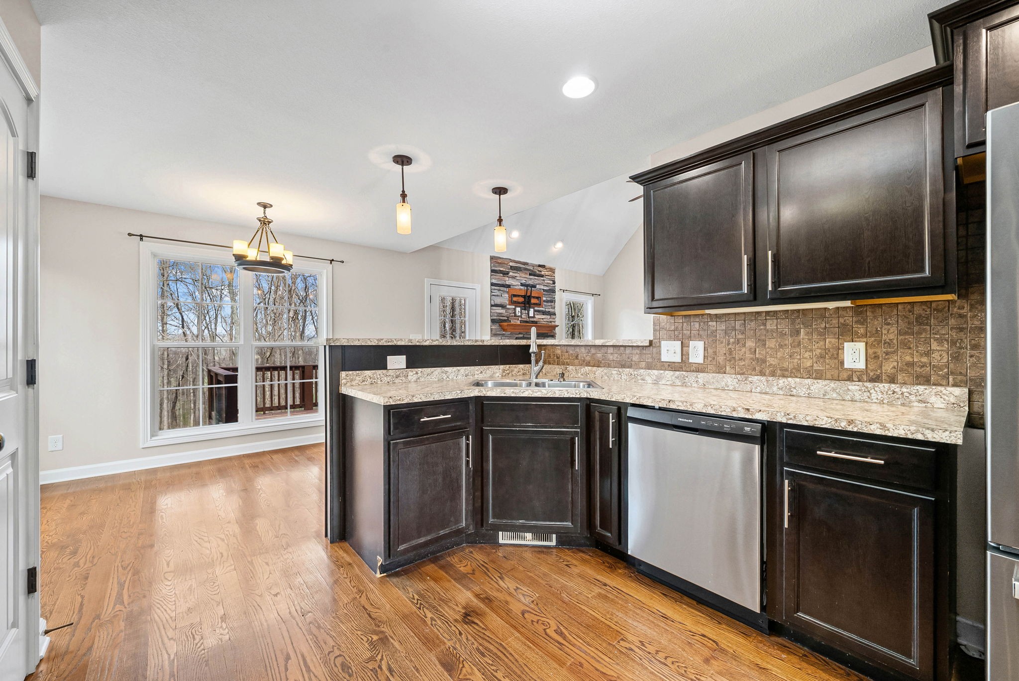 2275 Highway 149 Palmyra, TN 37142 - Photo 16 of 45