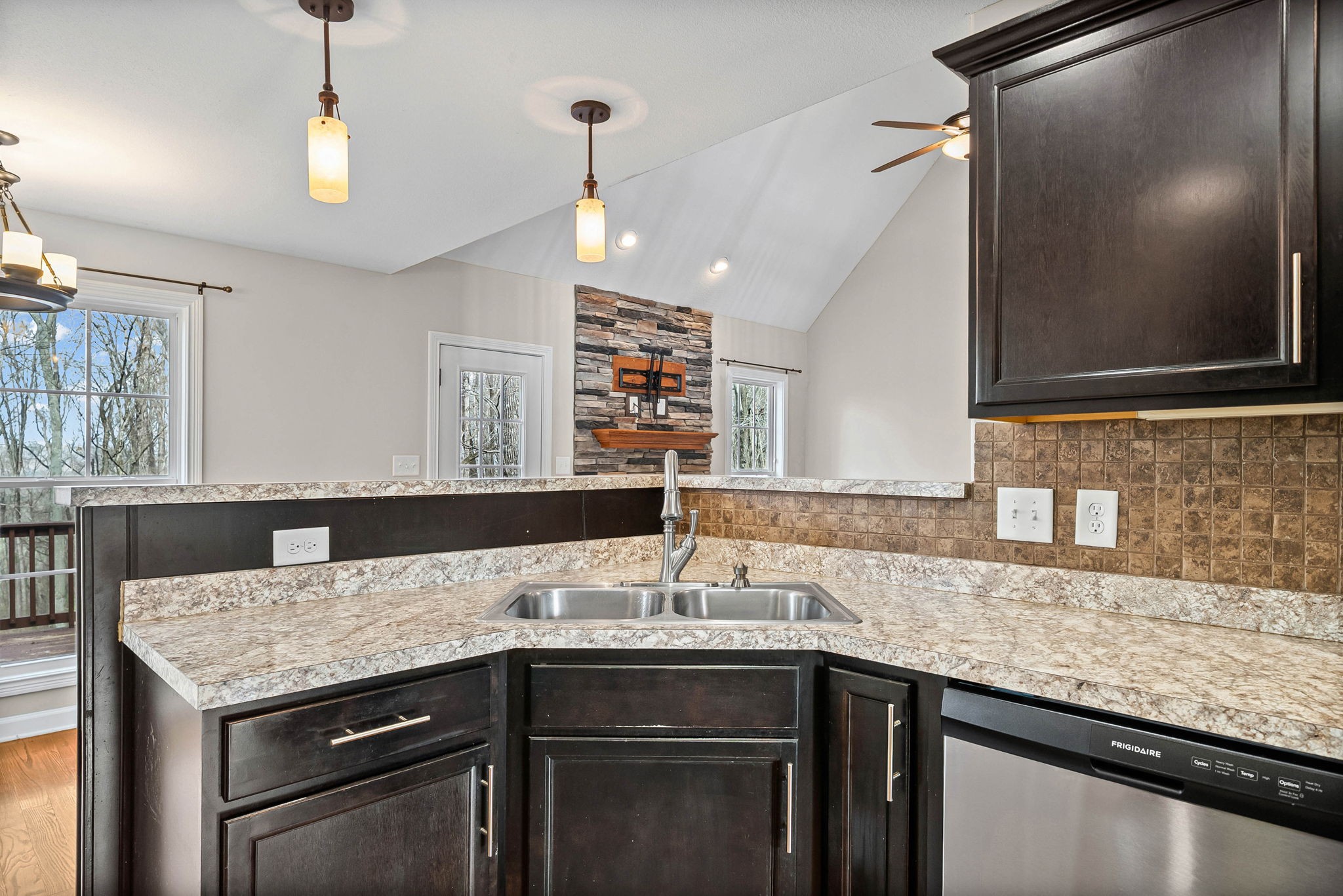 2275 Highway 149 Palmyra, TN 37142 - Photo 19 of 45