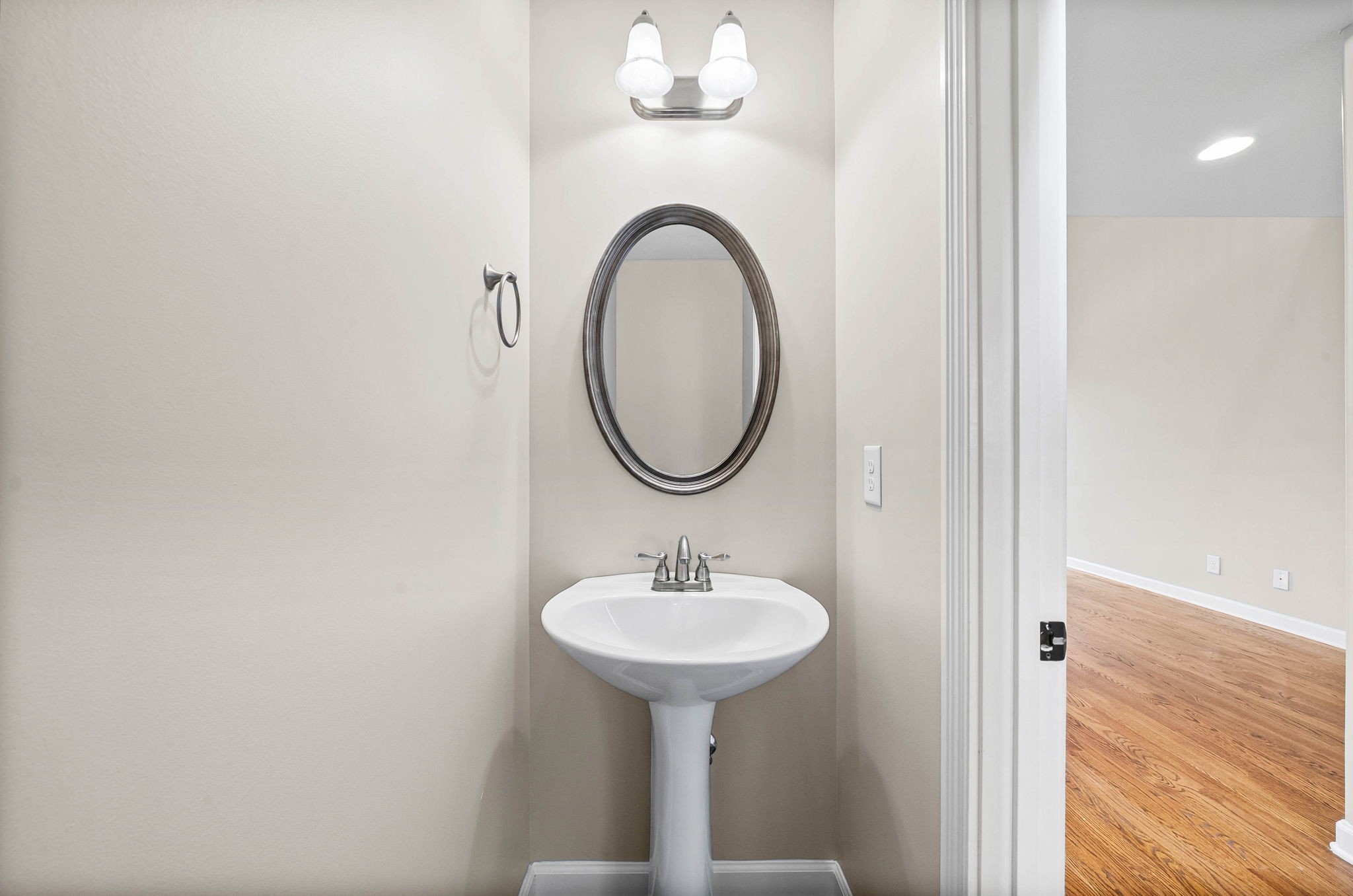 2275 Highway 149 Palmyra, TN 37142 - Photo 7 of 45