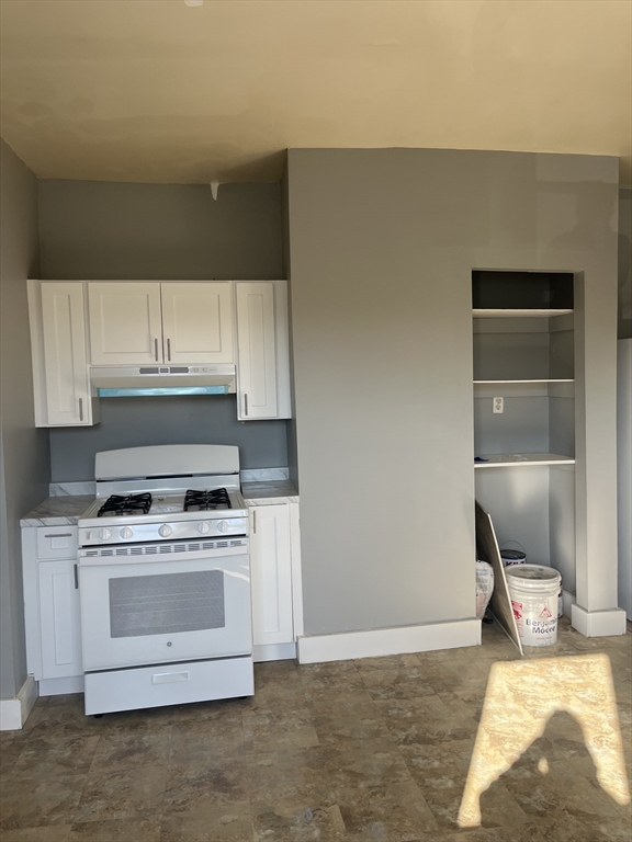 52 Mascot Street, Unit 6 Boston, MA 02124 - Photo 5 of 12