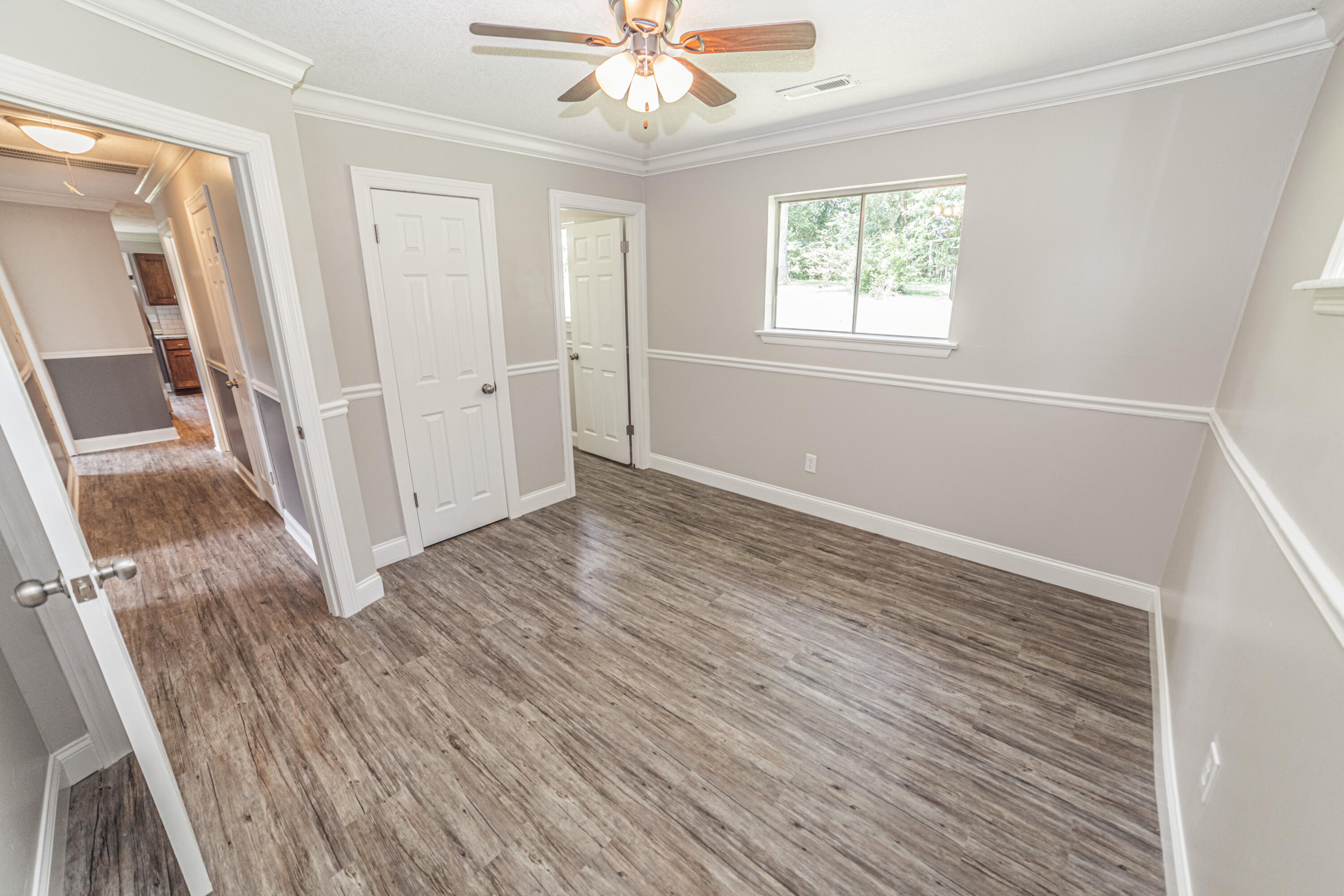 5049 Eller Road Chattanooga, TN 37416 - Photo 23 of 33 EllerRoad-28