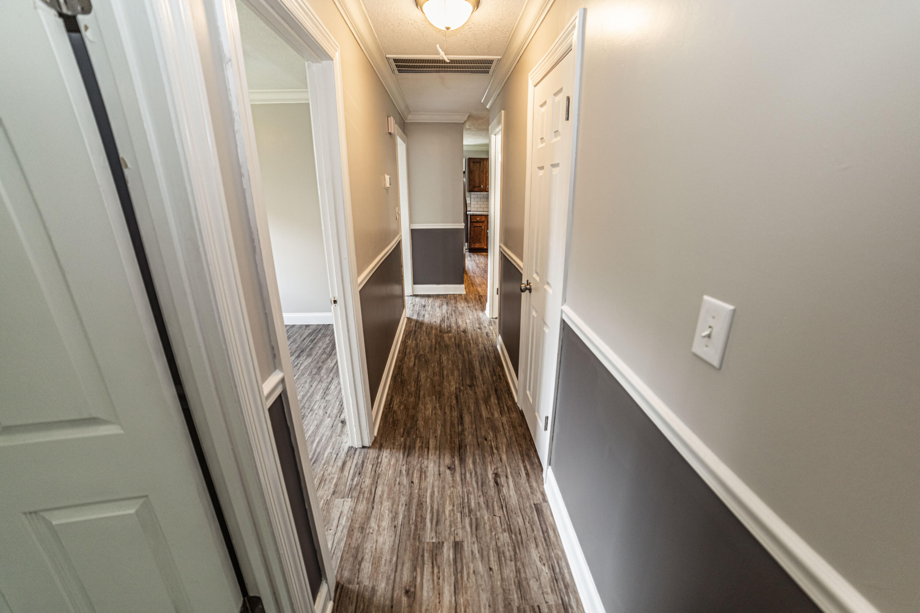 5049 Eller Road Chattanooga, TN 37416 - Photo 27 of 33 EllerRoad-32