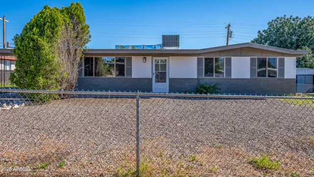 $229,900 | 365 Pine Tree Drive, Sierra Vista, AZ 85635
