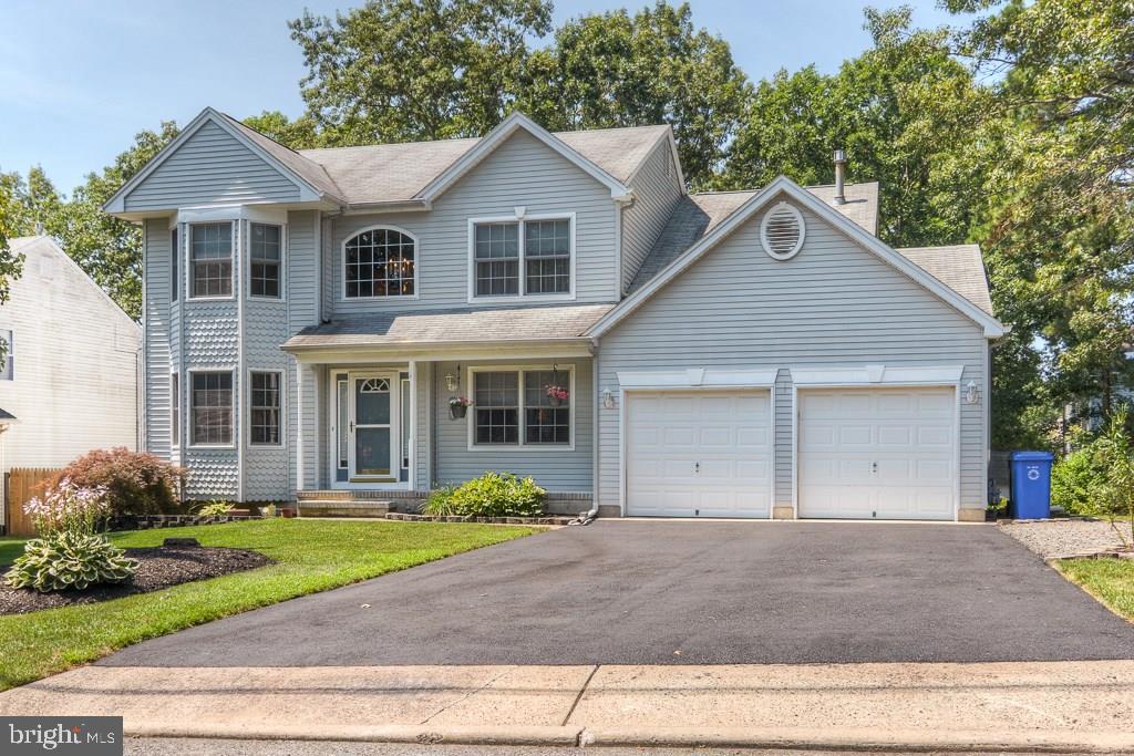 117 Lanyard Road Manahawkin, NJ 08050 - Photo 2 of 30