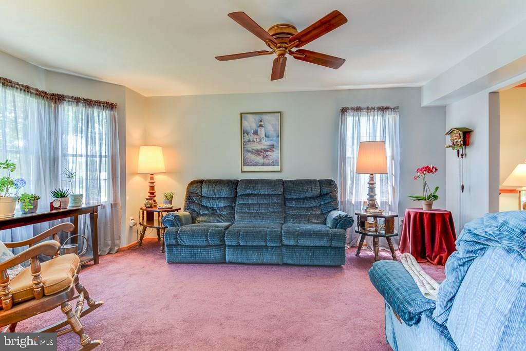 117 Lanyard Road Manahawkin, NJ 08050 - Photo 12 of 30