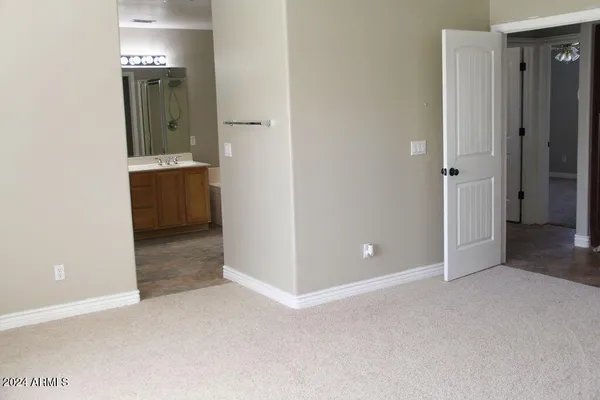 $2,950 | 6103 West Villa Theresa Drive, Glendale, AZ 85308