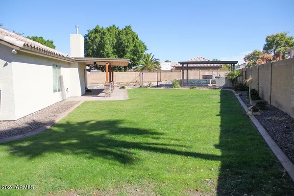 $2,950 | 6103 West Villa Theresa Drive, Glendale, AZ 85308