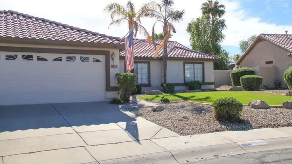 $2,950 | 6103 West Villa Theresa Drive, Glendale, AZ 85308