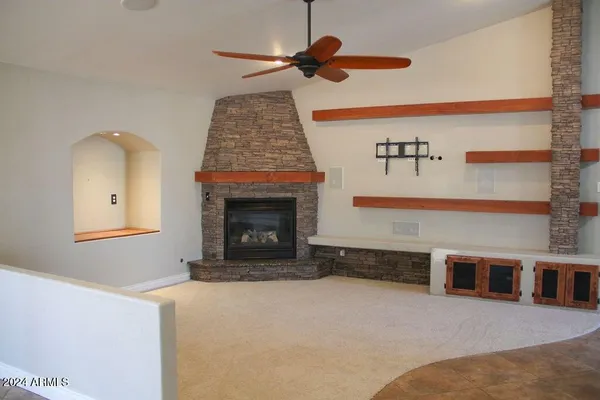 $2,950 | 6103 West Villa Theresa Drive, Glendale, AZ 85308