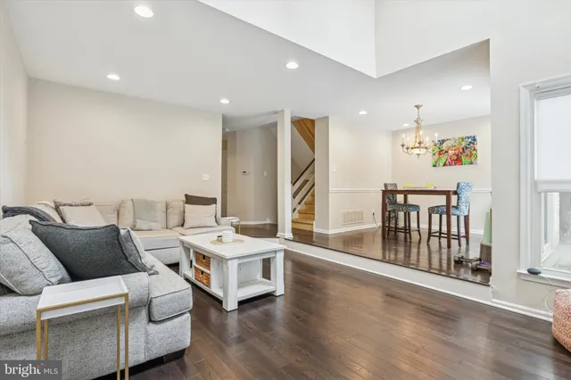 $3,500 | 2001 Eton Court, Unit 2001, West Chester, PA 19382