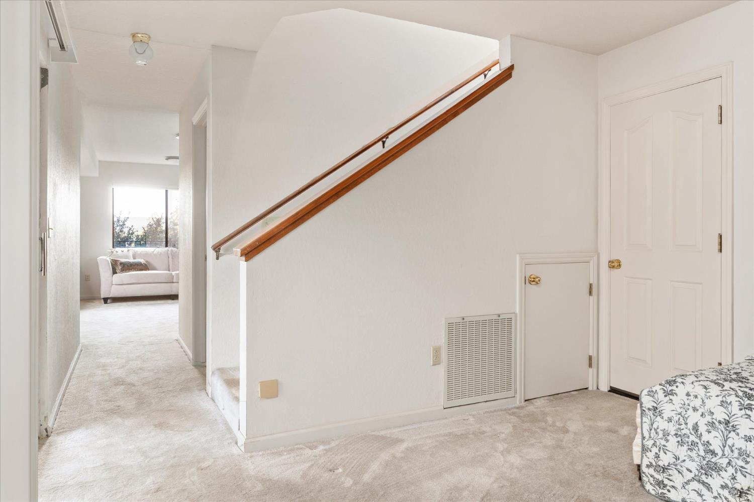 257 Snowberry Court Murphys, CA 95247 - Photo 32 of 56 a view of livingroom and hallway
