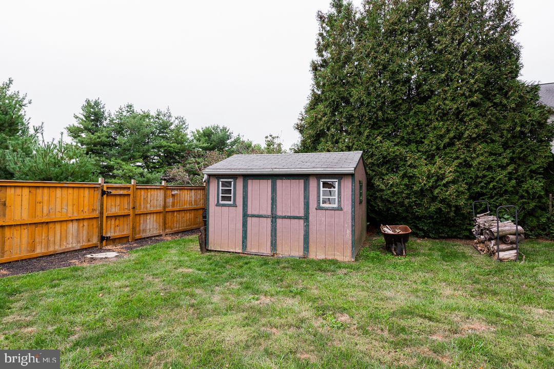 42 Harvest Road Lancaster, PA 17602 - Photo 32 of 37 Gallery Image 32