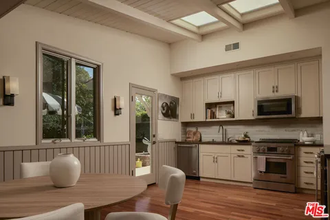 $7,298,000 | 1071 East Mountain Drive, Santa Barbara, CA 93108