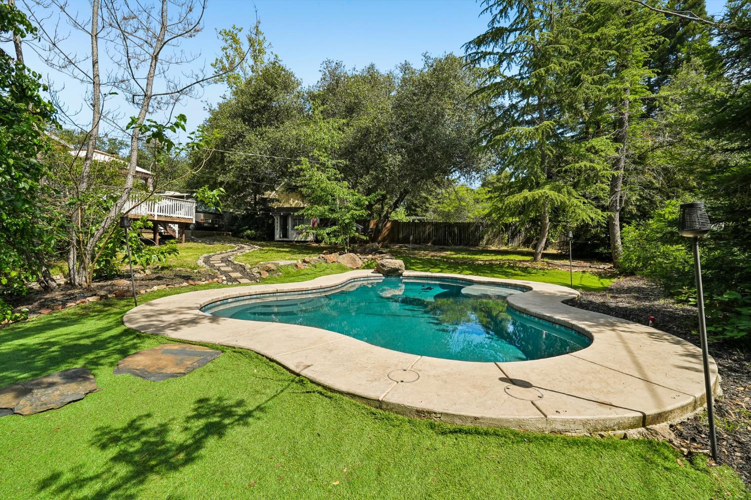 3611 Cambridge Road Cameron Park, CA 95682 - Photo 32 of 34