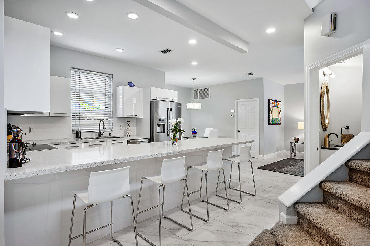6676 Northwest 26th Way Boca Raton, FL 33496 - Photo 13 of 43 015-6676NW26thWay-BocaRaton-FL-small