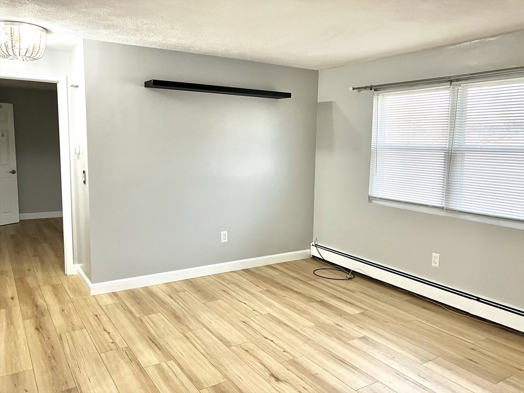 25 Naples Avenue, Unit R Saugus, MA 01906 - Photo 4 of 13