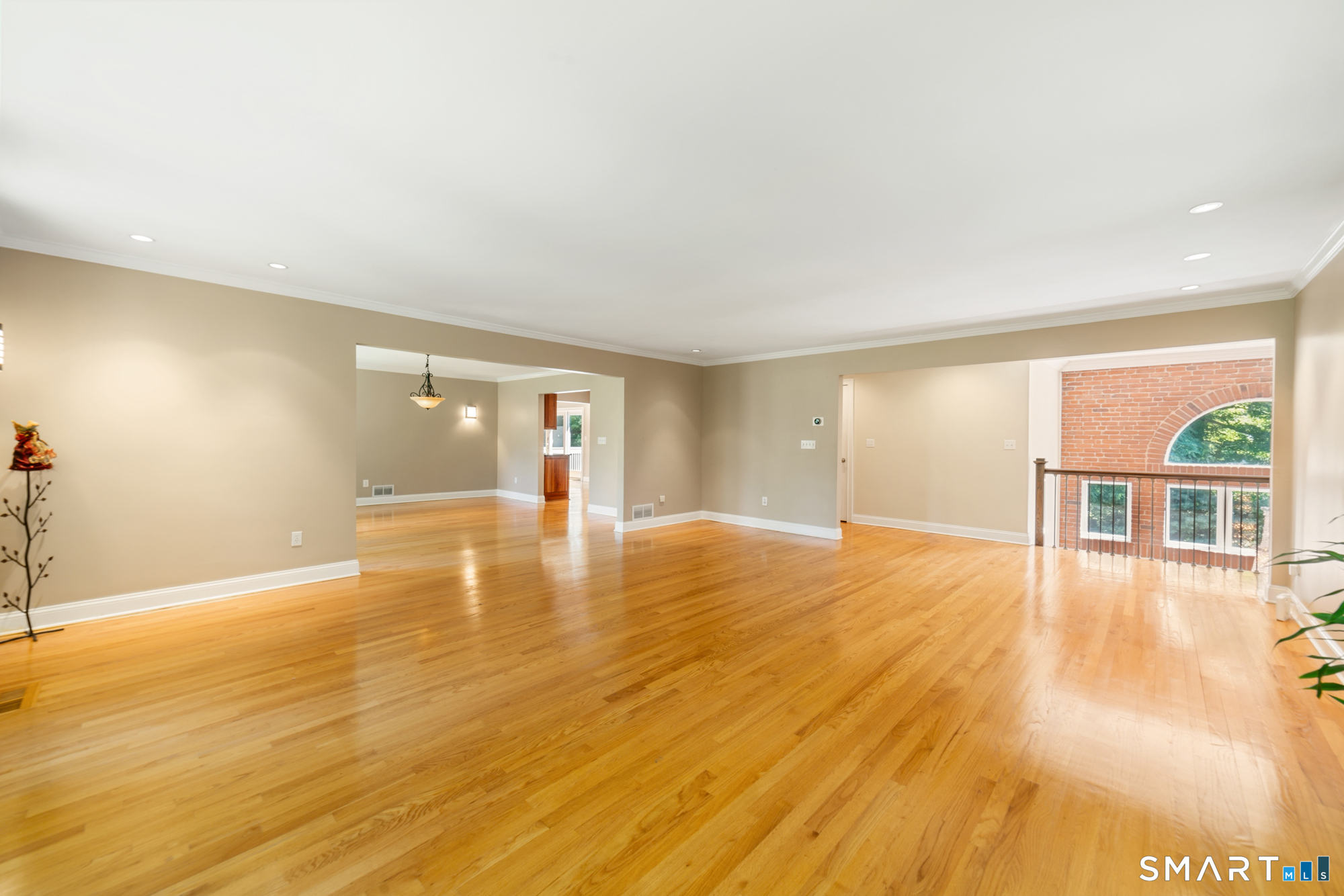 644 South Brooksvale Road Cheshire, CT 06410 - Photo 18 of 40