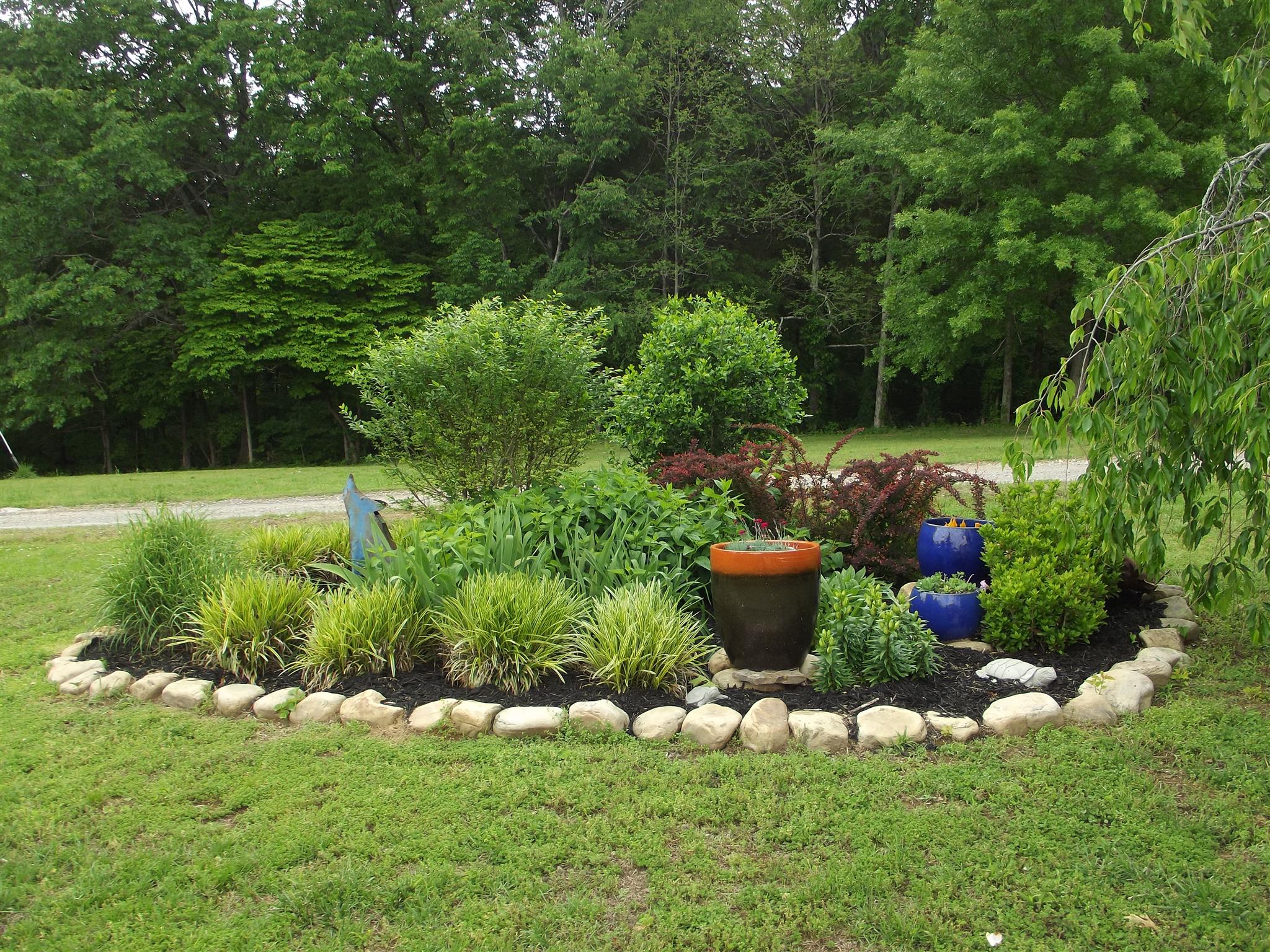111 Medium Cemetery Road Petersburg, TN 37144 - Photo 8 of 30 Beautiful landscaping