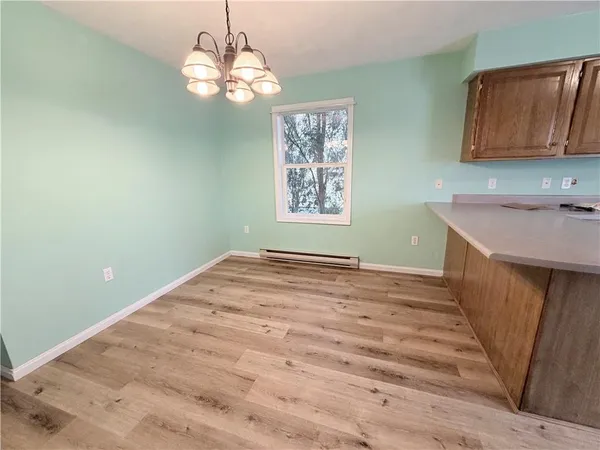 $199,900 | 402 West Poplar Street, Grove City, PA 16127