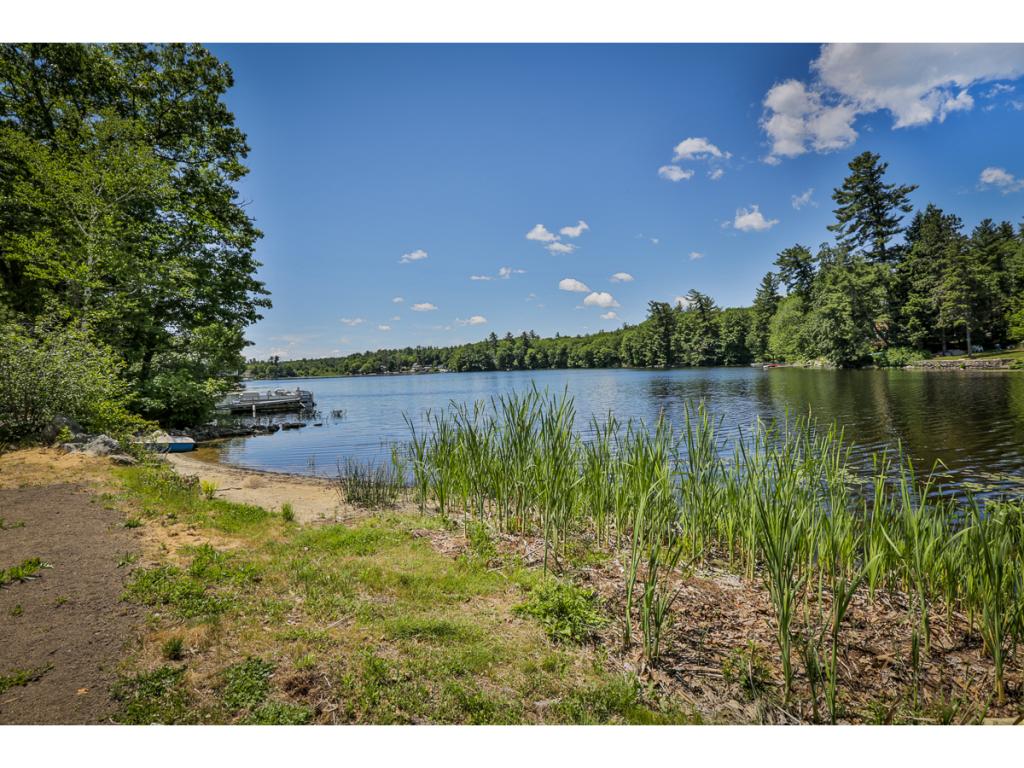 127 Shadow Lake Road Salem, NH 03079 - Photo 4 of 26