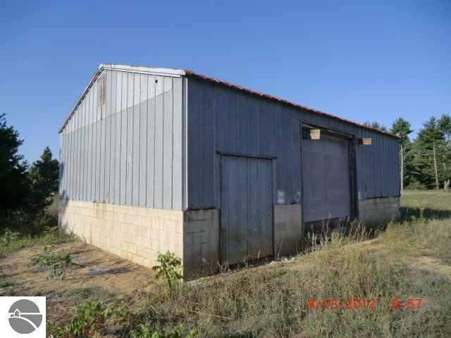 5683 Clark Road Kingsley, MI 49649 - Photo 24 of 25 1738984-23.JPG