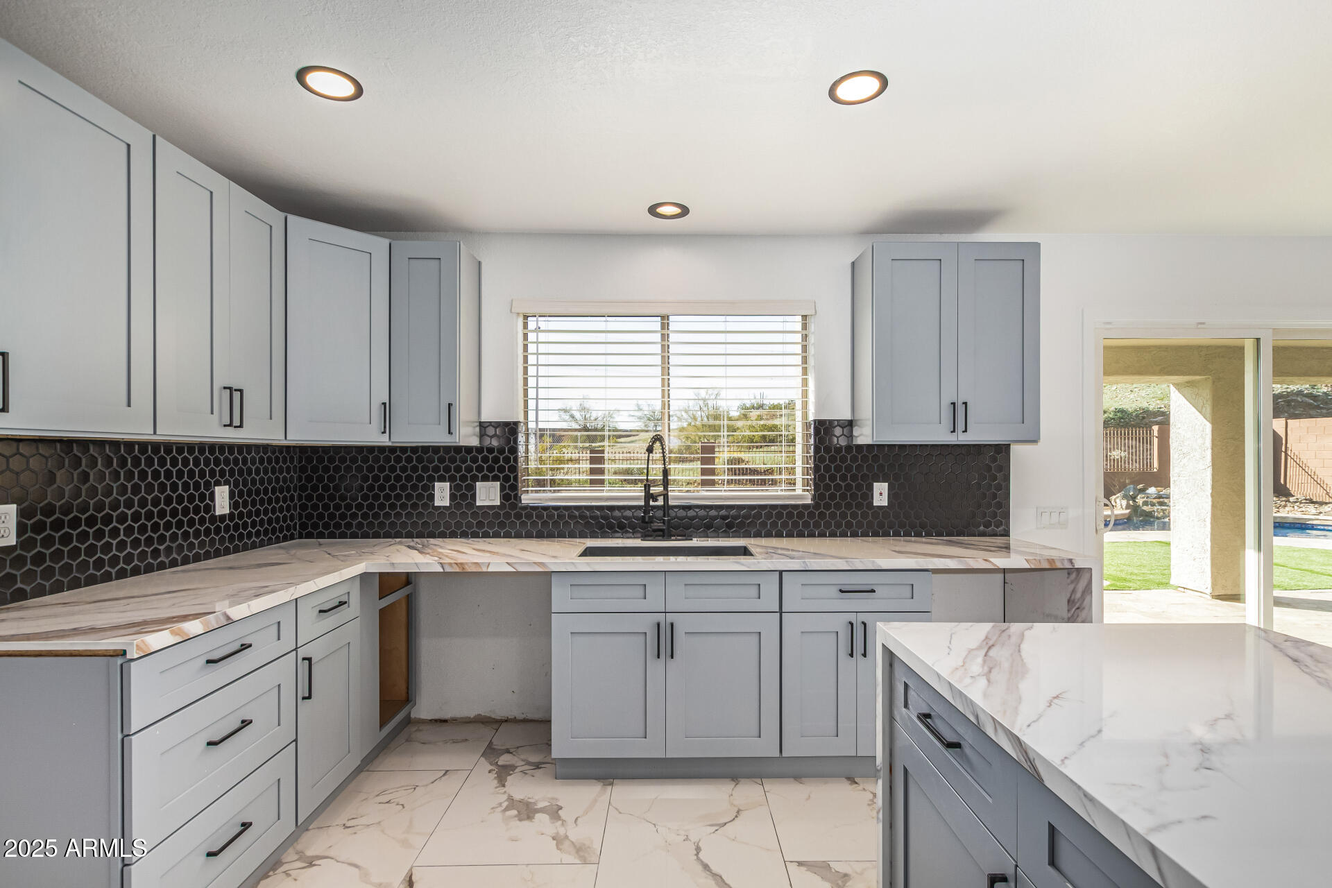 1347 East Redwood Lane Phoenix, AZ 85048 - Photo 37 of 47 14 Redwood