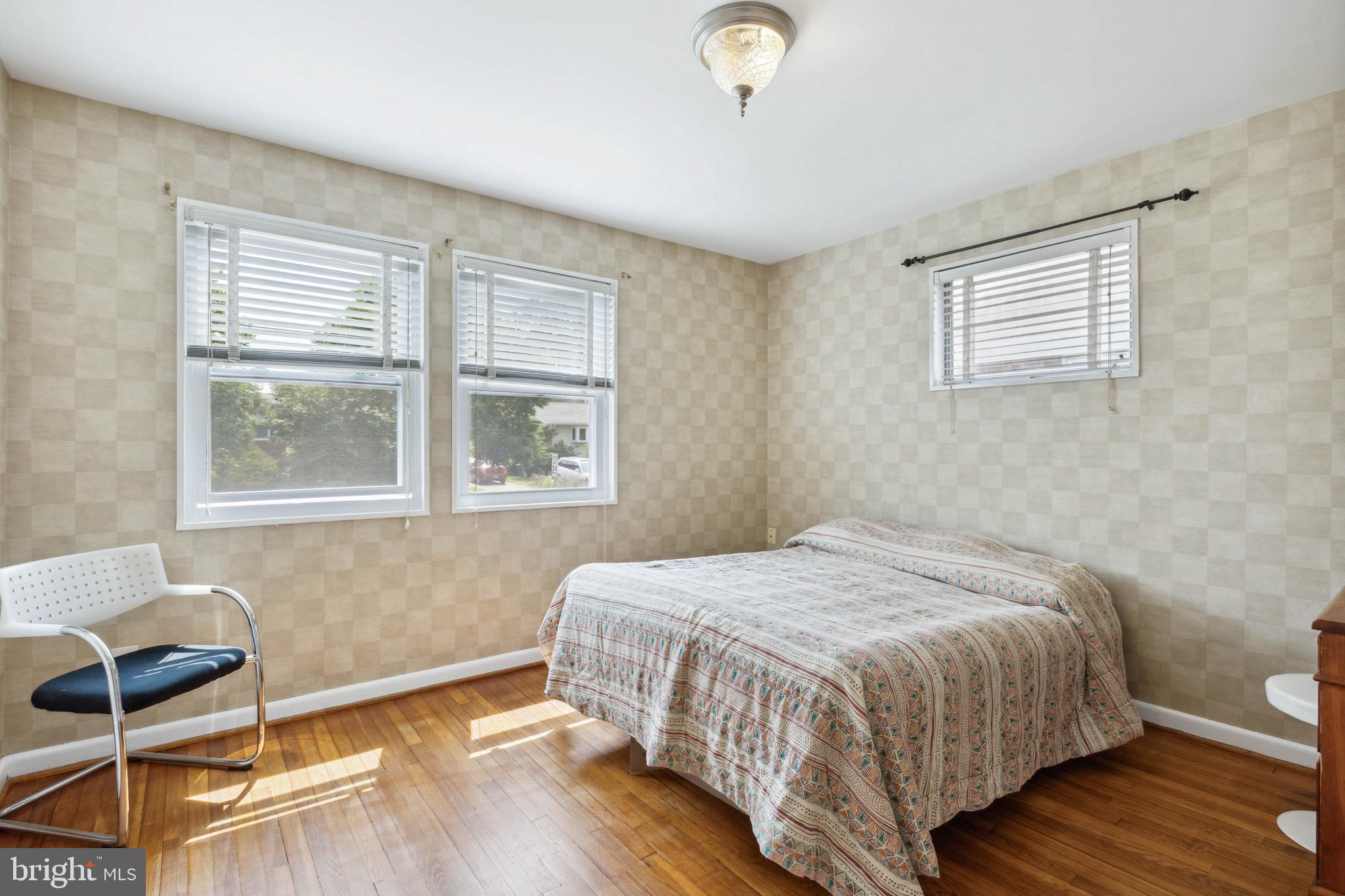 10038 Renfrew Road Silver Spring, MD 20901 - Photo 11 of 25