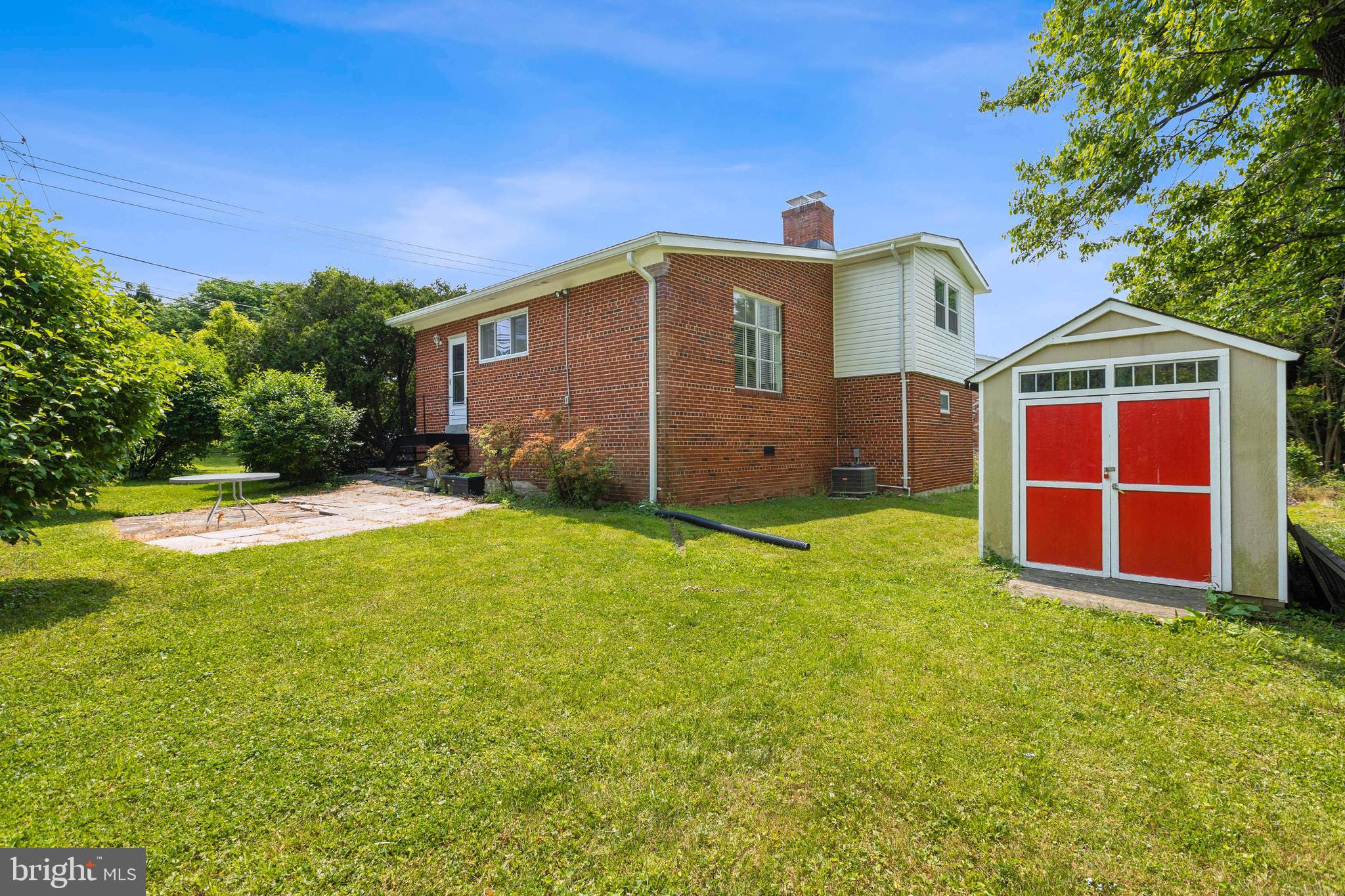 10038 Renfrew Road Silver Spring, MD 20901 - Photo 22 of 25