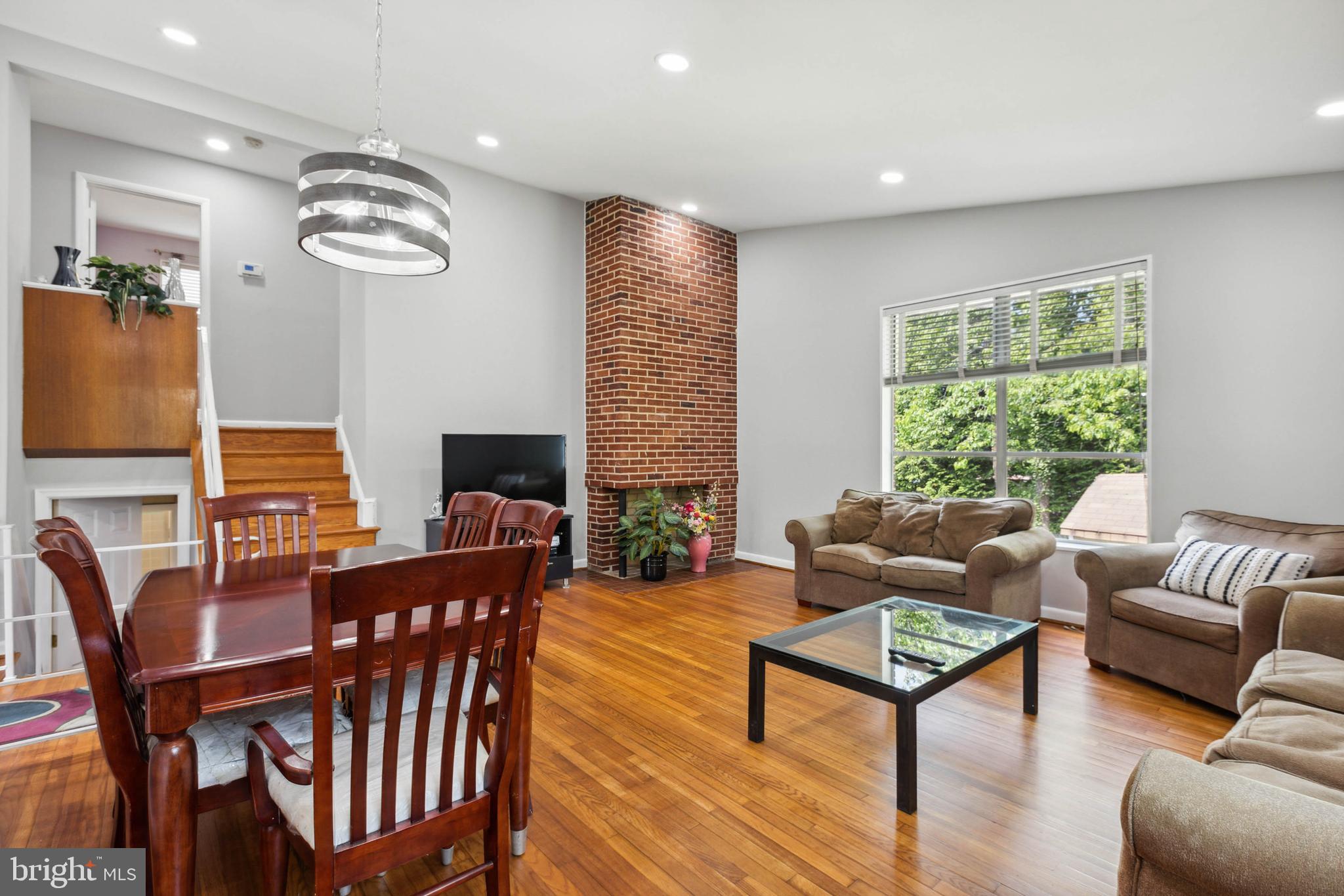 10038 Renfrew Road Silver Spring, MD 20901 - Photo 5 of 25