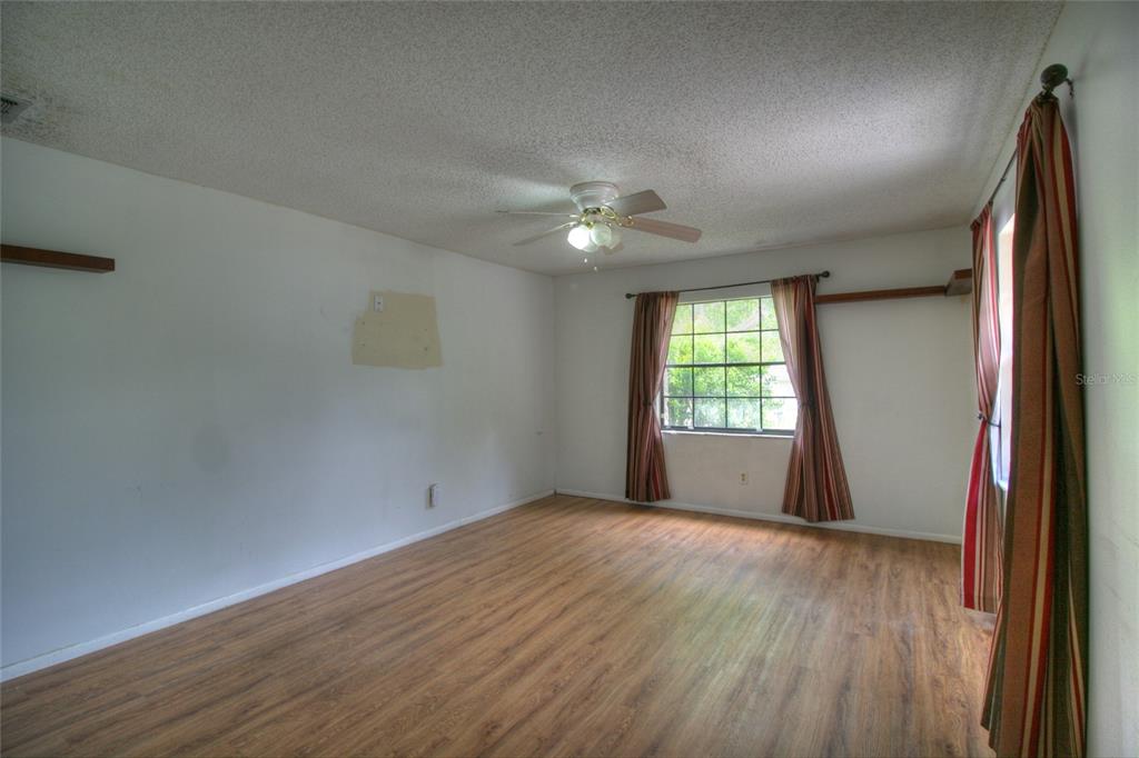 916 Great Bend Road Altamonte Springs, FL 32779 - Photo 6 of 16 Gallery Image 6