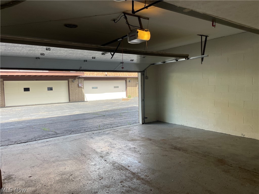 6472 State Road, Unit J2 Parma, OH 44134 - Photo 26 of 34 Garage