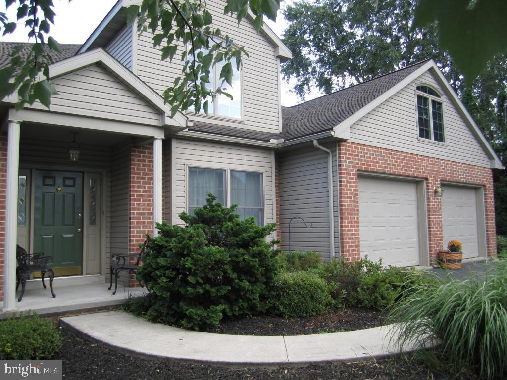 33 Hamaker Road Manheim, PA 17545 - Photo 2 of 33