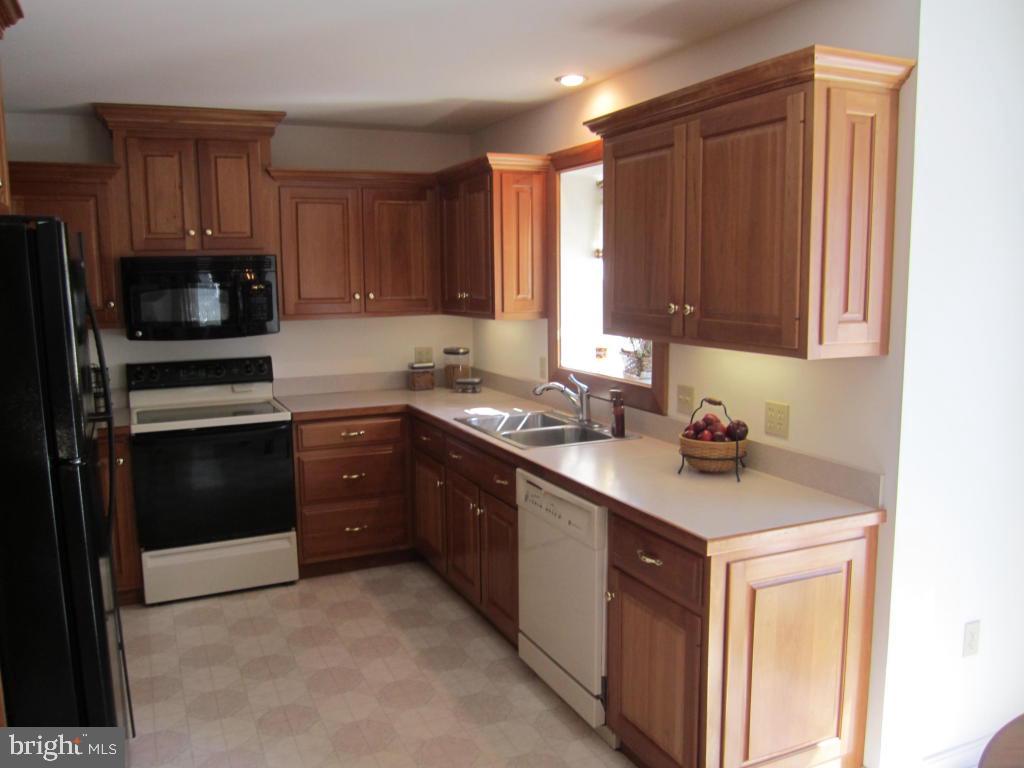 33 Hamaker Road Manheim, PA 17545 - Photo 12 of 33