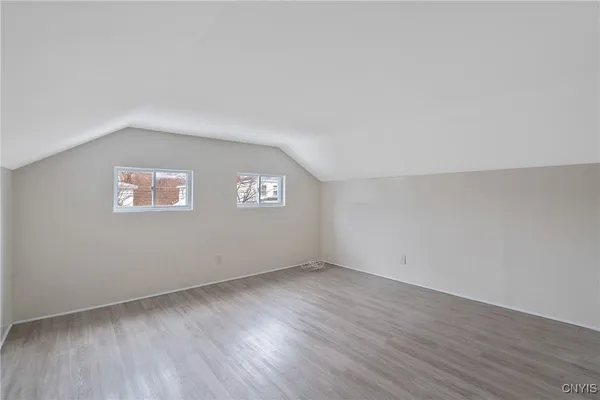 $1,500 | 68 Ontario Street, Oswego, NY 13126