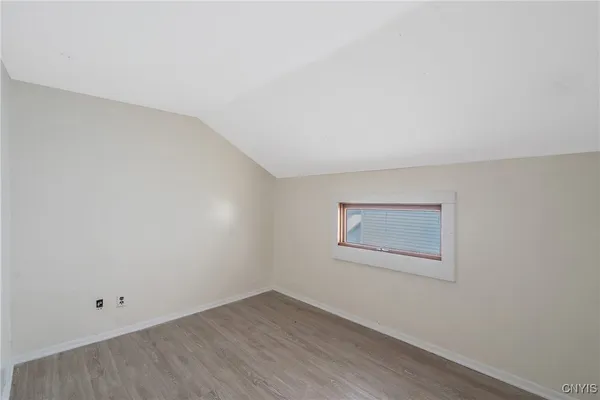 $1,500 | 68 Ontario Street, Oswego, NY 13126