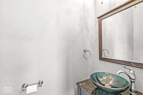 $750,000 | 331 North East Street, Indianapolis, IN 46202